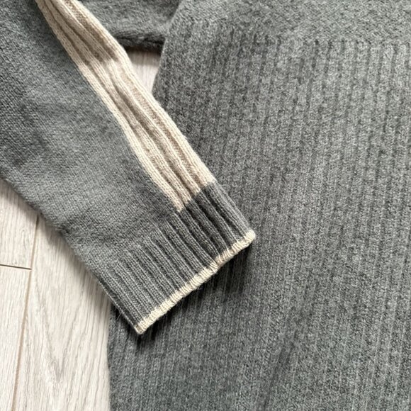 Vintage Jeanswest Wool Knit Sweater L Ribbed Gray Beige Striped Sleeves Crewneck - Picture 9 of 10
